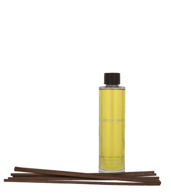 Molton Brown - M.Brown Re-Charge Black Pepper Aroma Reeds - Refill 150ml